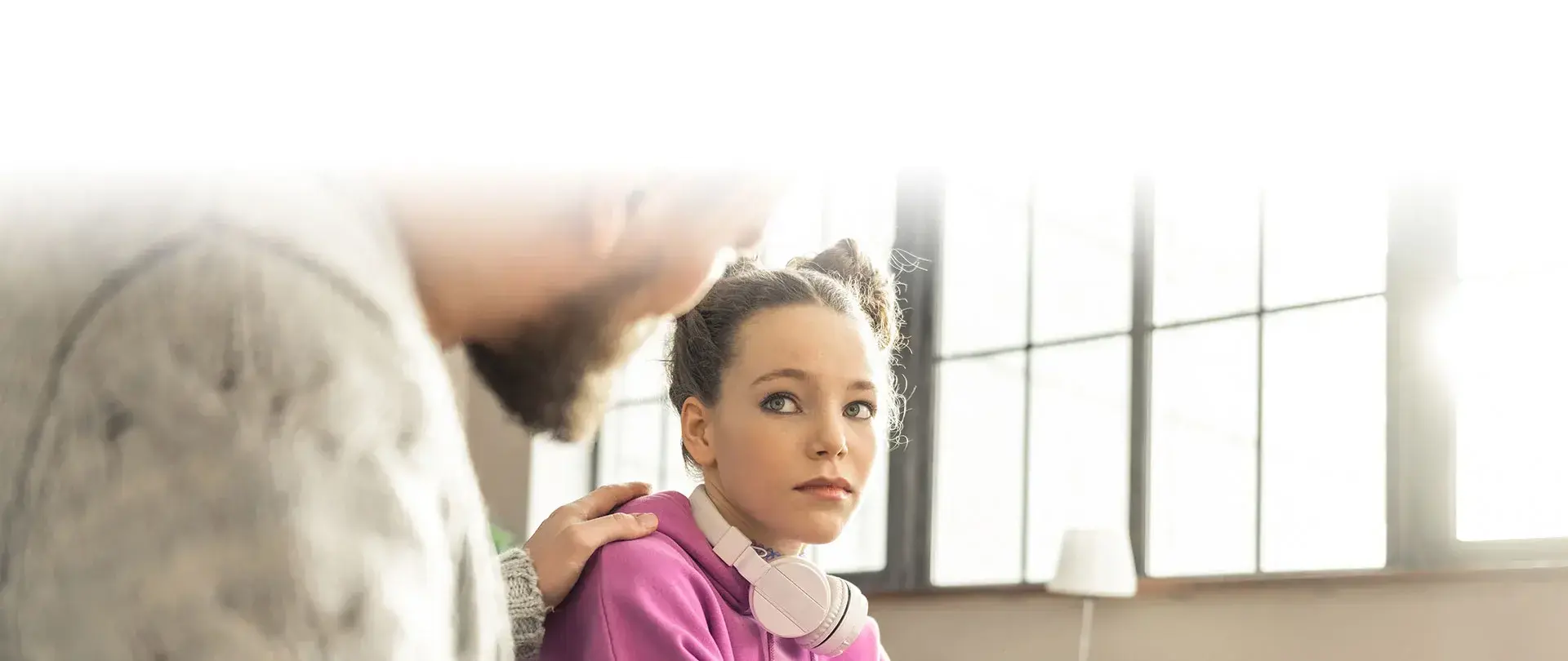 Cannabisprävention: Gesundheitliche Risiken Hintergrundgrafik im Kopfbereich