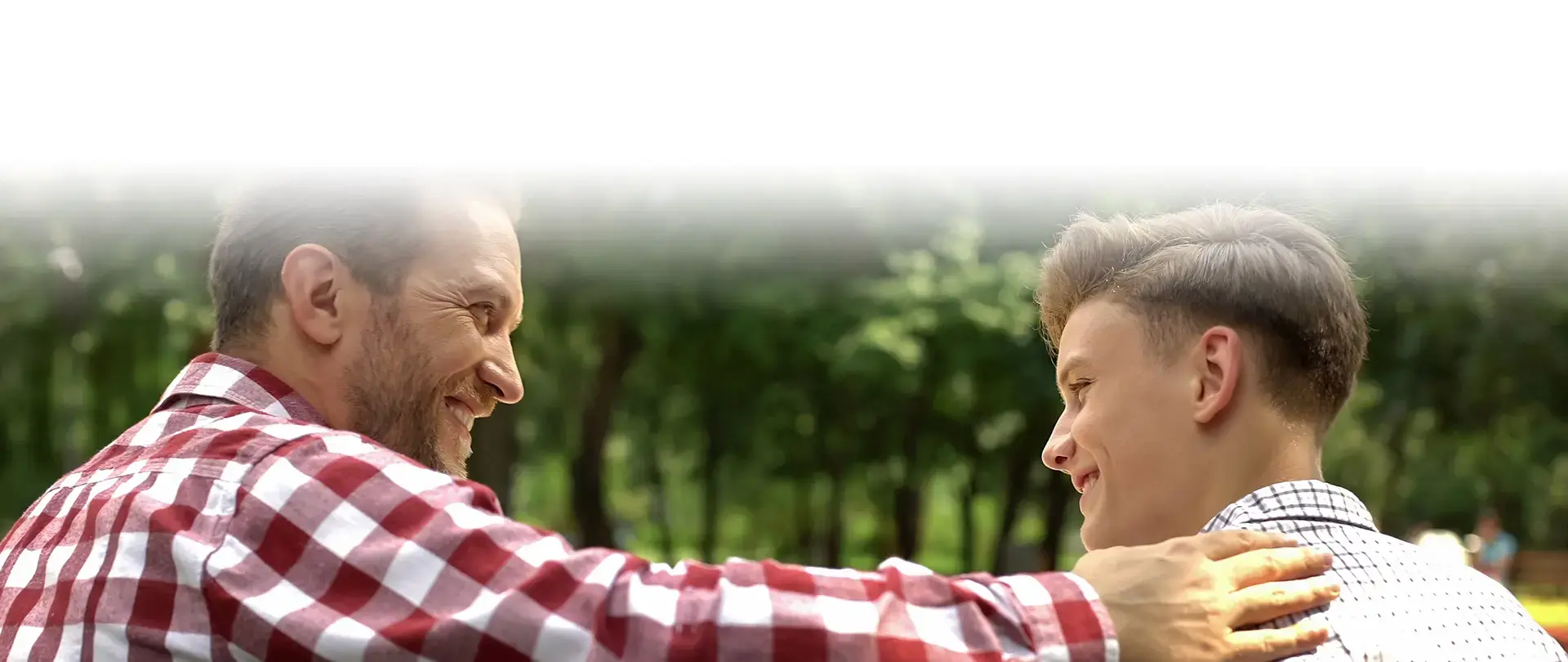 Cannabisprävention: Fakten über Cannabis Hintergrundgrafik im Kopfbereich